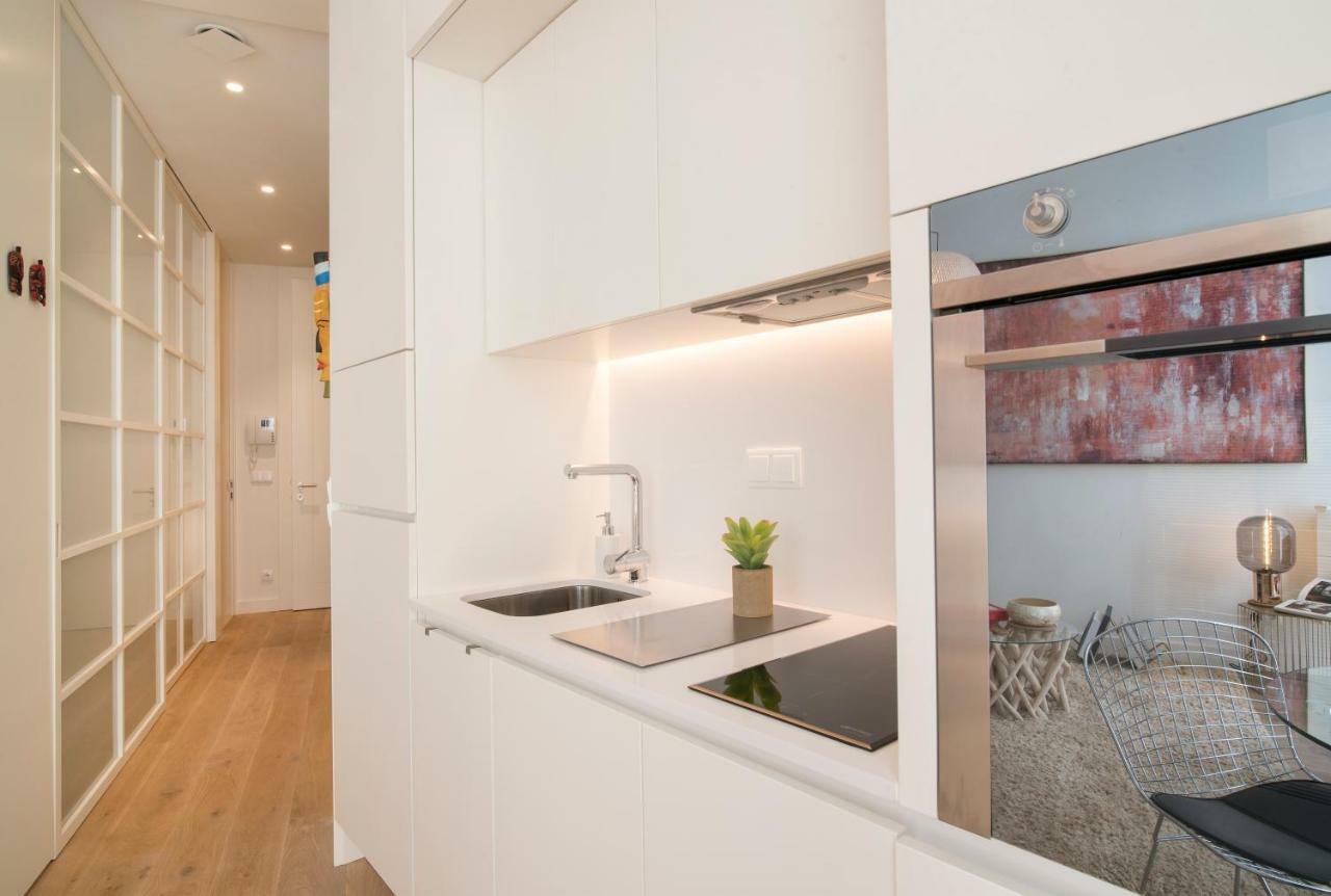 Lisbon Rouge Apartment In The Lisbon Heart ภายนอก รูปภาพ